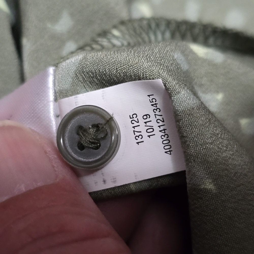 Evri Olive Specled Pattern Button Front Blouse Si… - image 8